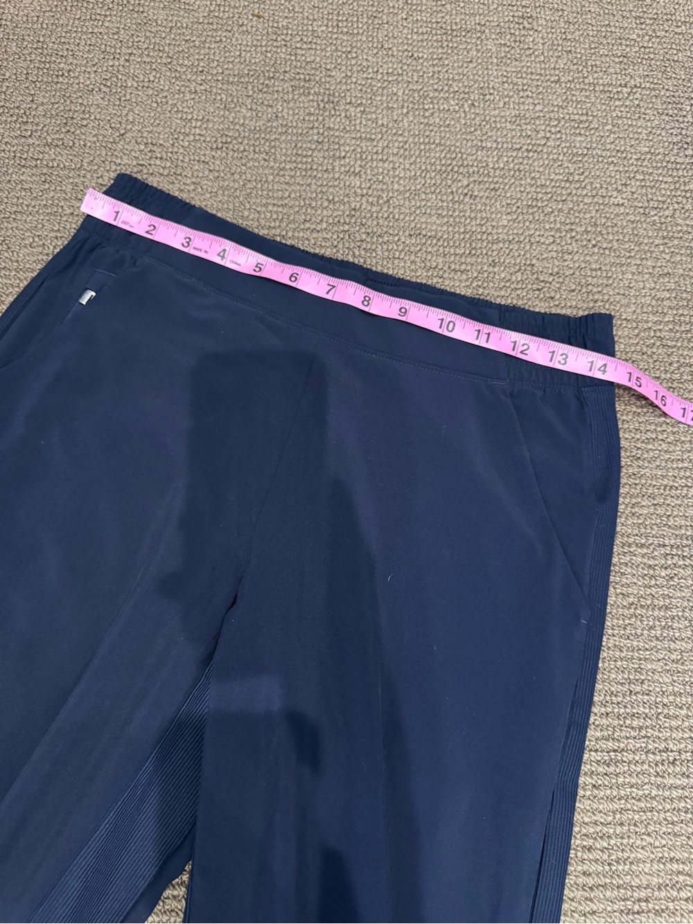 ATHLETA ‘Brooklyn’ Ankle Joggers - Picture 12 of 15